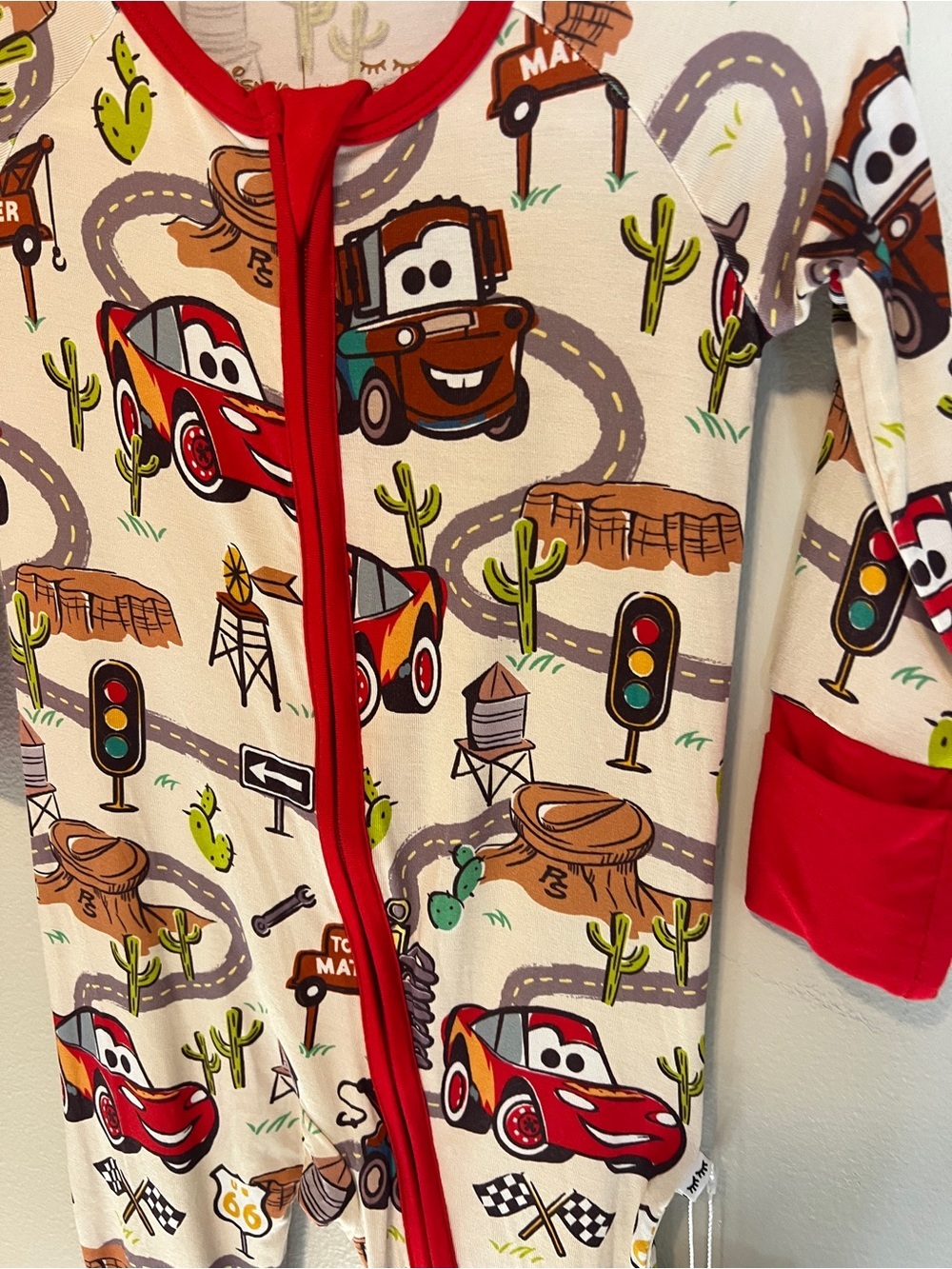 NWT Little Sleepies Disney Cars Radiator Springs Zippy 3-6 Months - Picture 2 of 4